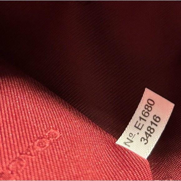 COACH Swagger 27 Smooth & Pebble Leather Crossbody Bag in Burgundy - Picture 12 of 15